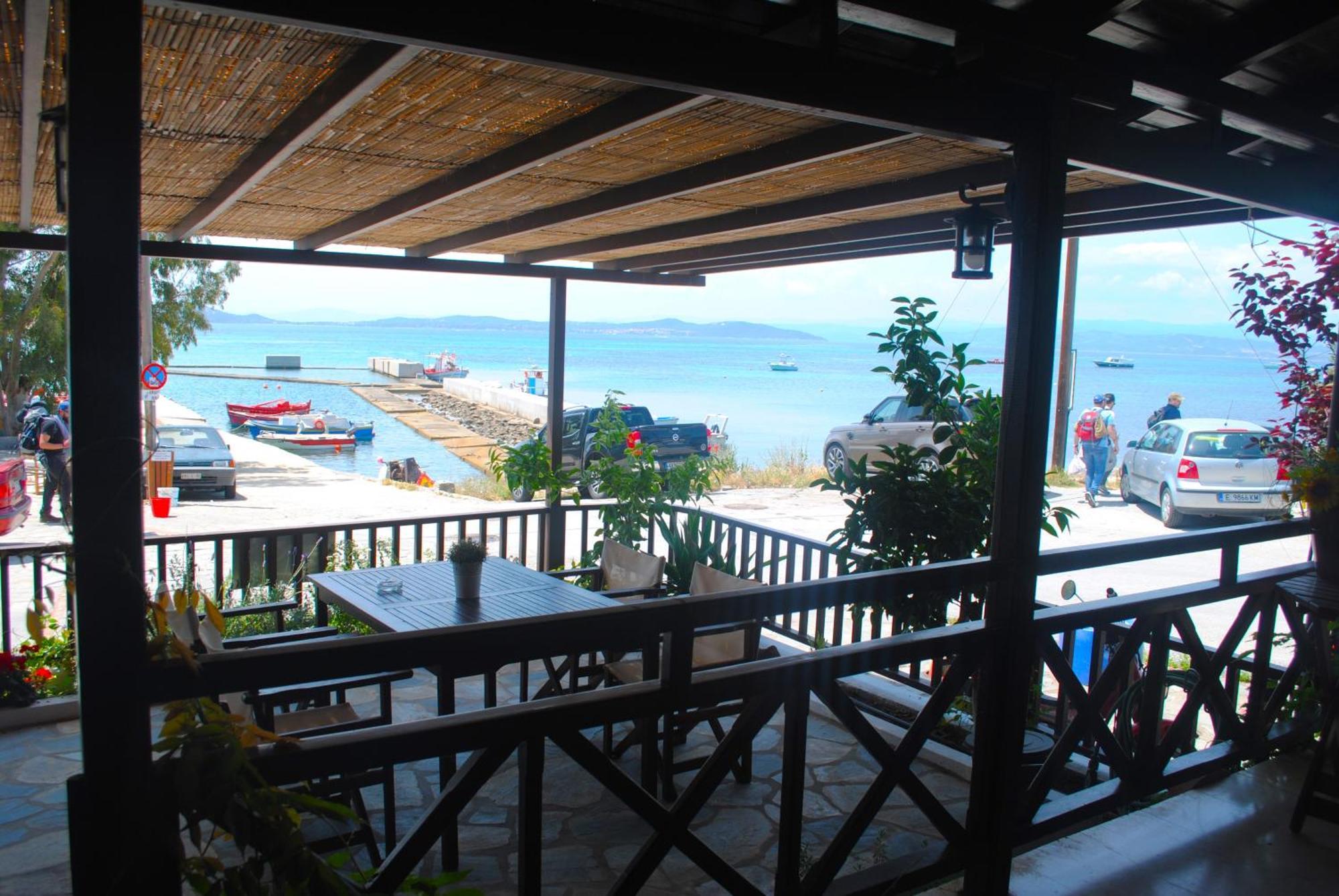 Pension Antonakis Ouranoupolis Greece 外观 照片