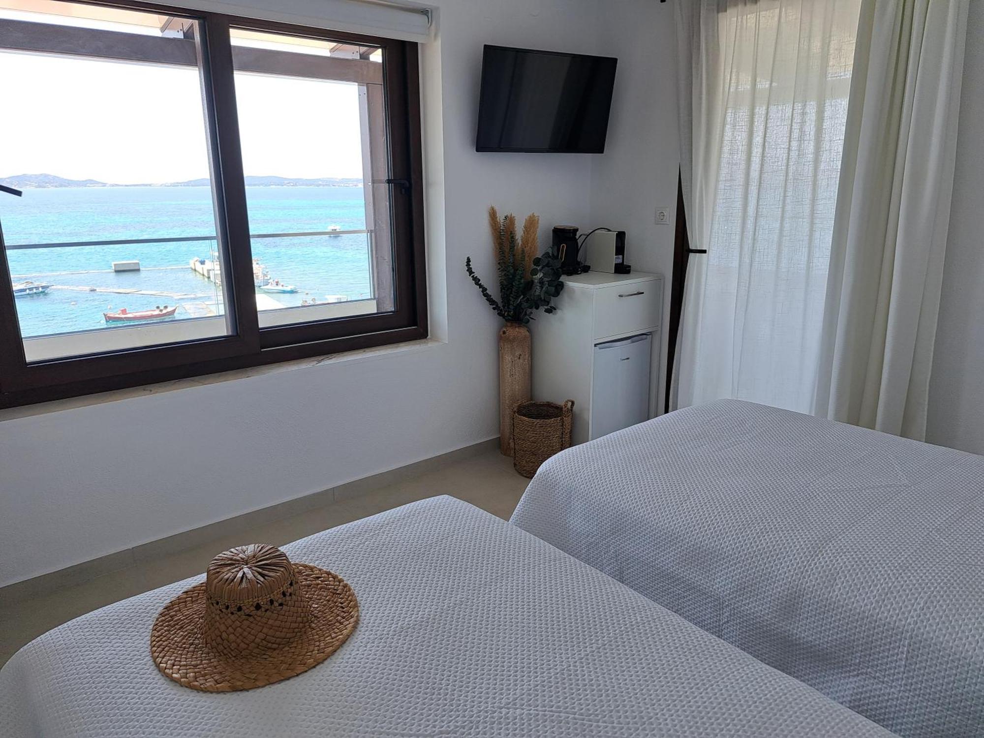 Pension Antonakis Ouranoupolis Greece 外观 照片